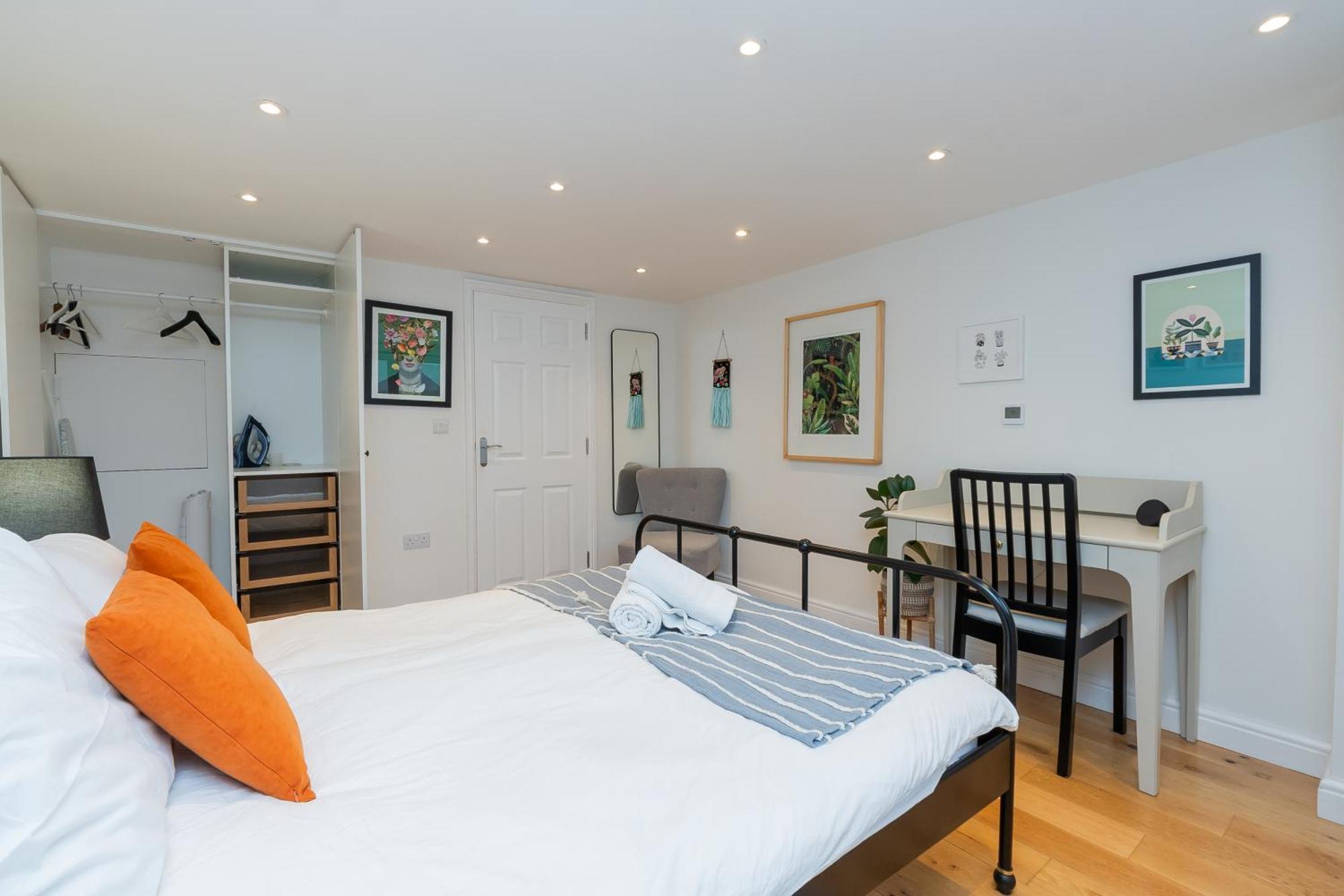 The Old Wire Factory - 2 Bed, Close To City Centre, Fast Wifi, Comfortable Home From Home Бристоль Екстер'єр фото